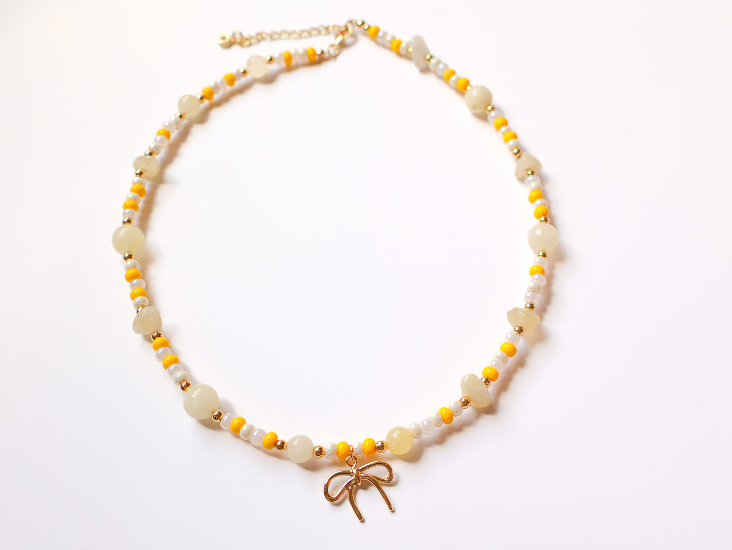 Yellow Jade Bow Beaded Necklace