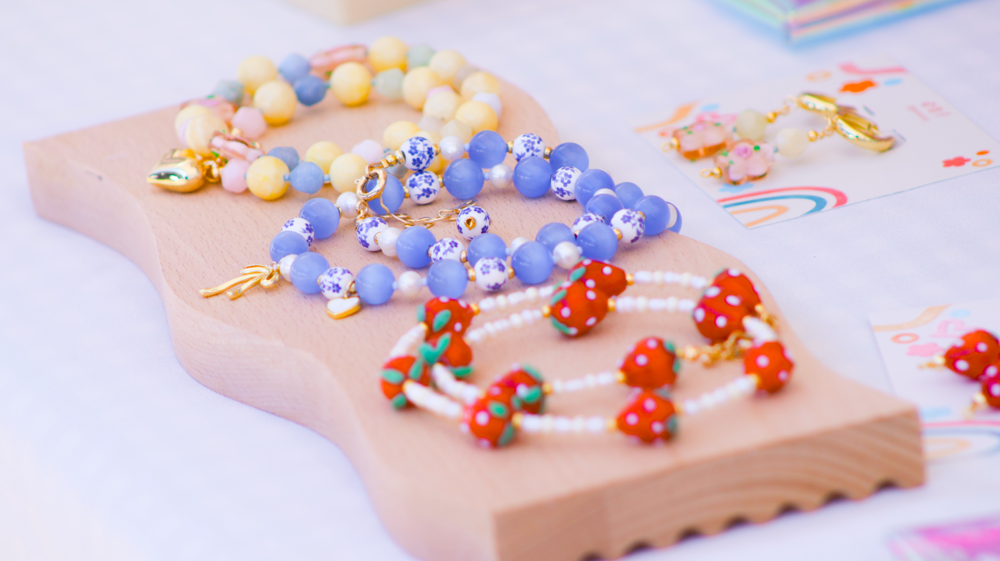 Berry Sweet Pearl Necklace – Handmade with Cultured Pearls & Glass Beads