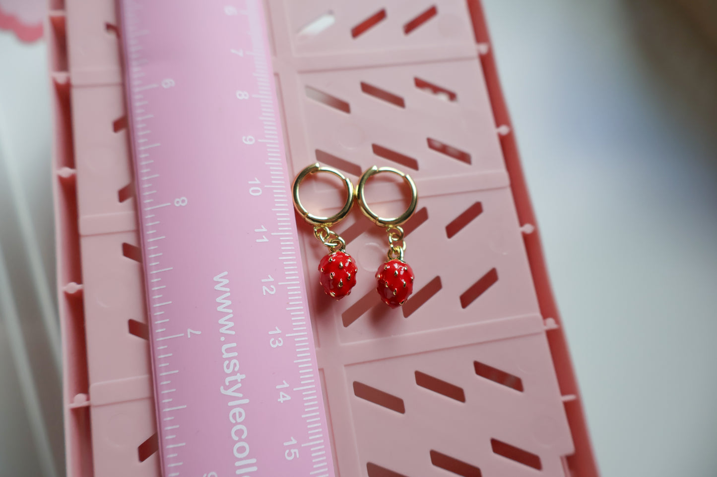 Strawberry Hoops