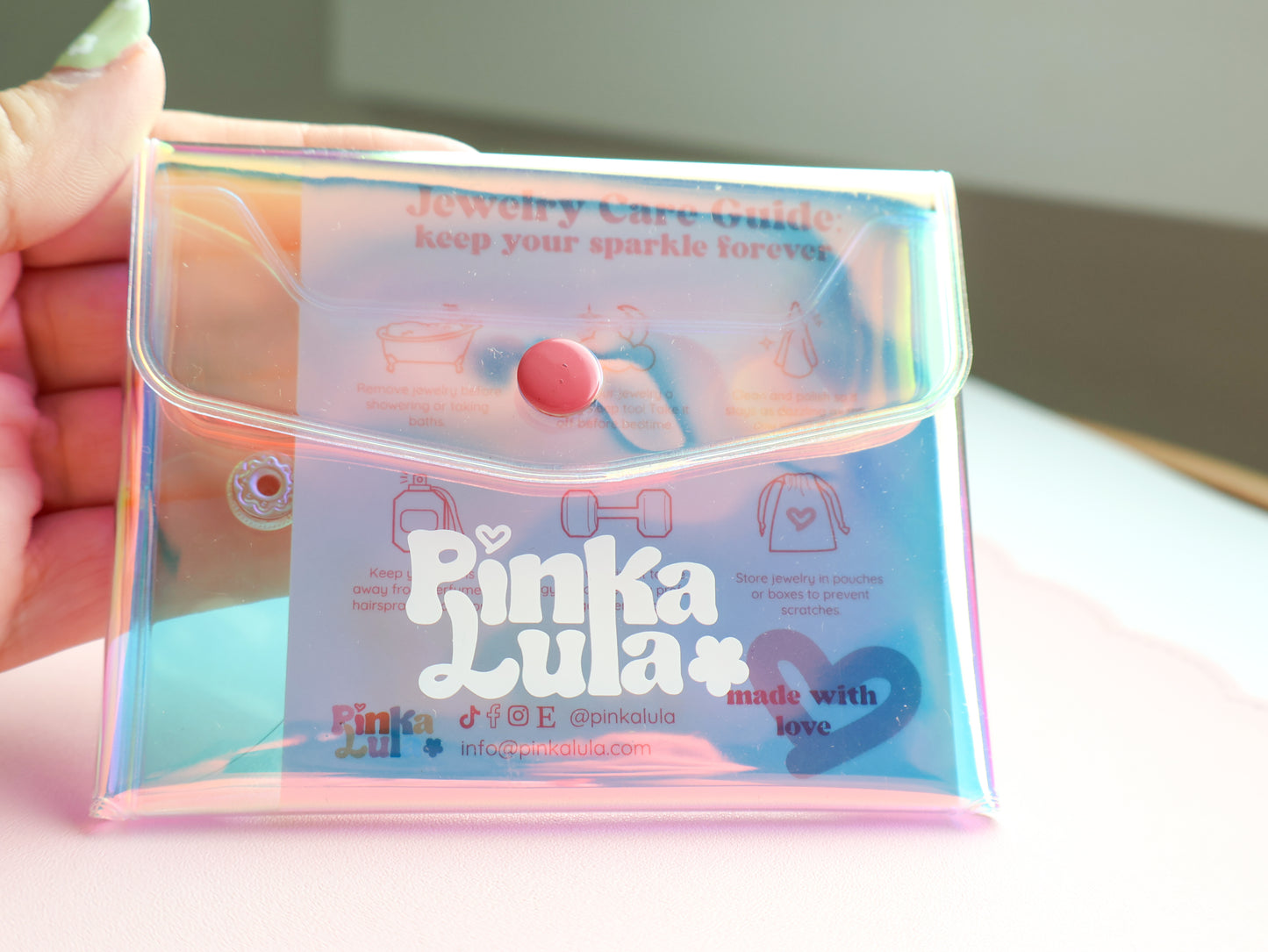 Pinkalula Holographic Pouch