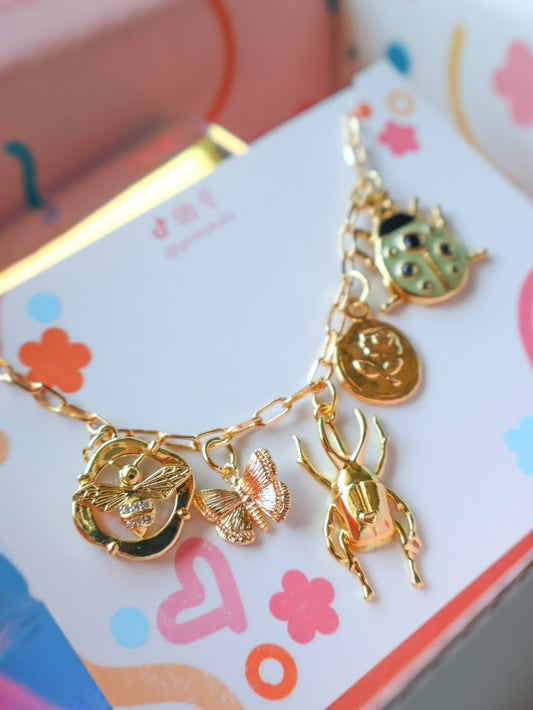 Bugsy Parade - Charm Necklace